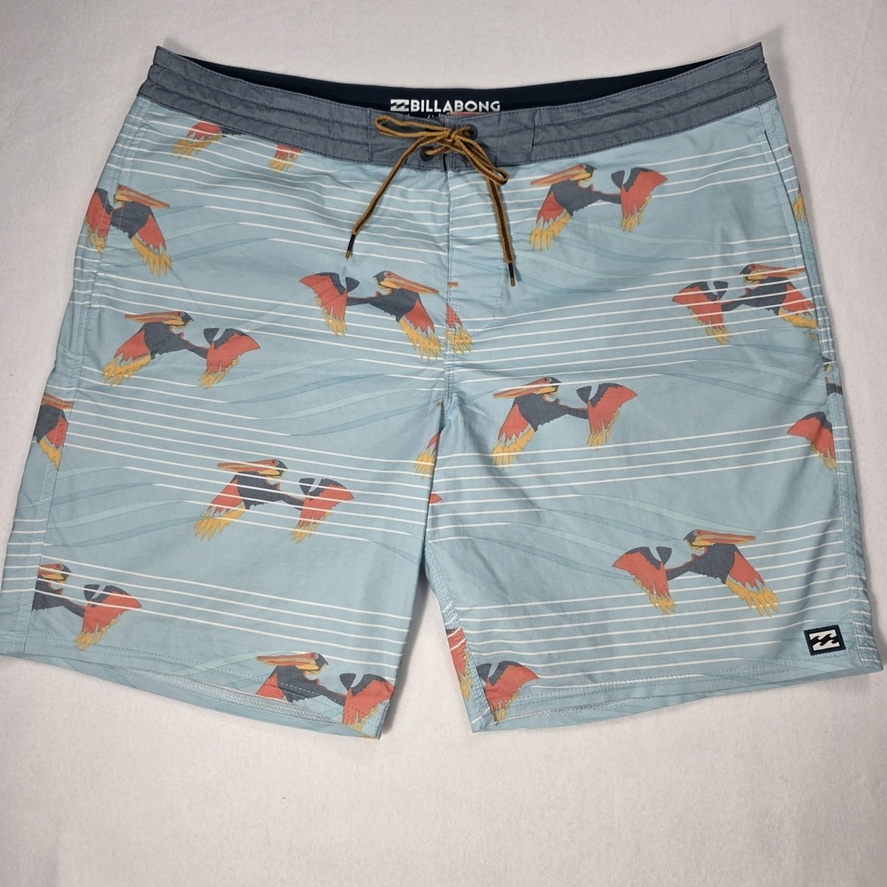 Billabong mens board shorts 38 Billabong Lazy Sundays Pelicans Swimsuit EUC